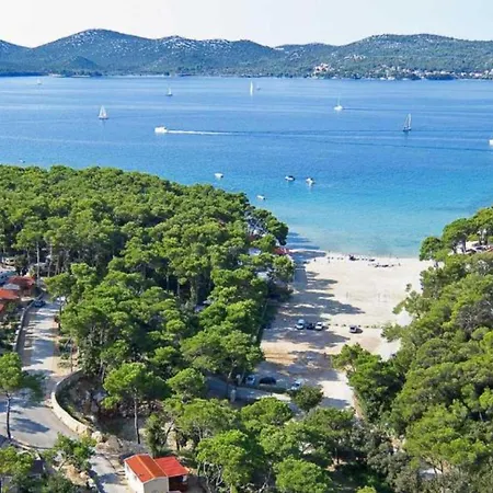 Holiday home Mobile Nensi Biograd Na Moru