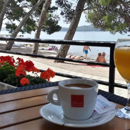 Mobile Nensi * Biograd Na Moru