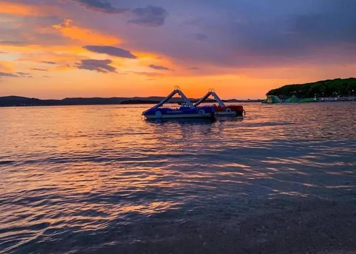 Mobile Nensi Biograd Na Moru