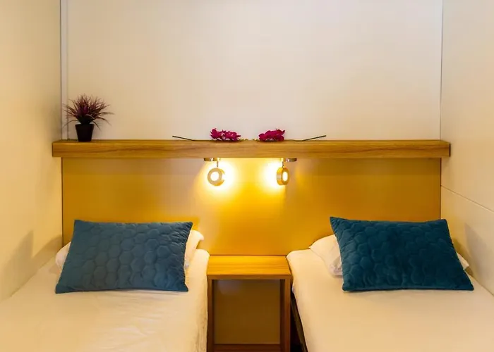 Mobile Nensi * Biograd Na Moru